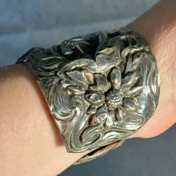 American Beauty Floral Sterling Silver Alphonse Mucha Cuff Bracelet Art Nouveau - Picture 6 of 10
